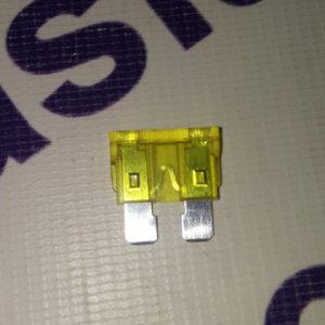 Предохранитель 20A (большой)