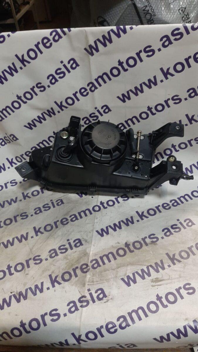 Фара передняя Hyundai Lantra, Elantra (правая) 94-96 Фара передняя Hyundai Lantra, Elantra (правая) 94-96