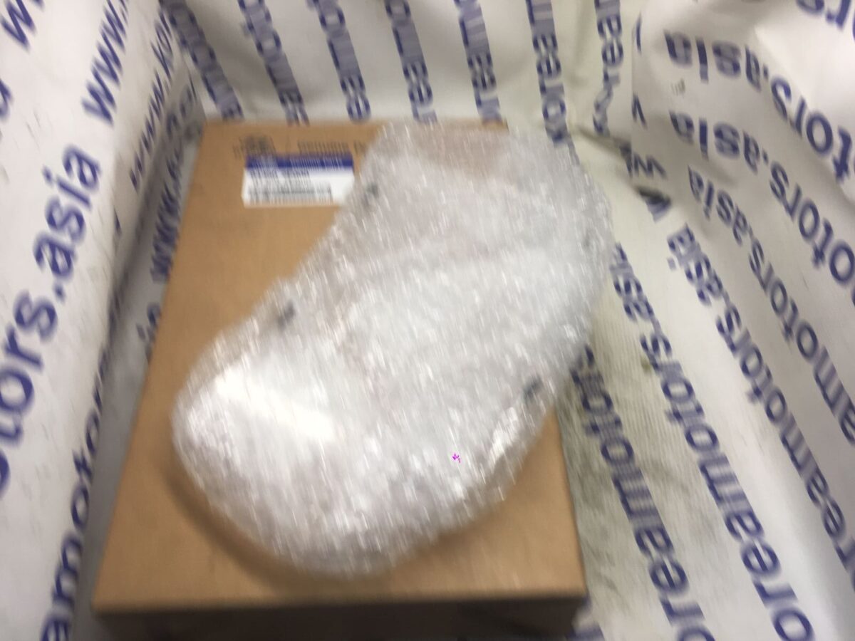 Стекло щитка приборов Hyundai Tucson Стекло щитка приборов Hyundai Tucson