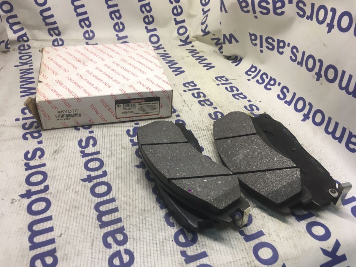 Колодки тормозные передние Kia Sorento Колодки тормозные передние Kia Sorento