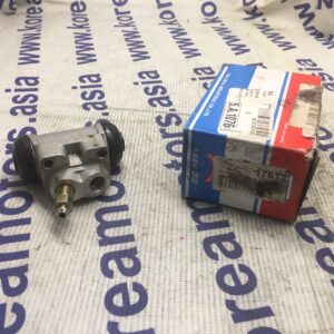 Рабочий тормозной цилиндр Hyundai Accent Old, Sonata II, III, Lantra (правый) Рабочий тормозной цилиндр Hyundai Accent Old, Sonata II, III, Lantra (правый)