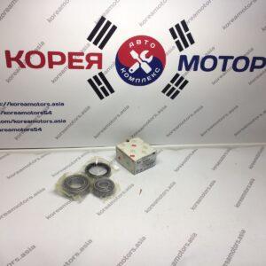 Подшипник передней ступицы Hyundai Starex, Grace, H-100 (комплект: 2 подшипника + сальник) Подшипник передней ступицы Hyundai Starex, Grace, H-100 (комплект: 2 подшипника + сальник)