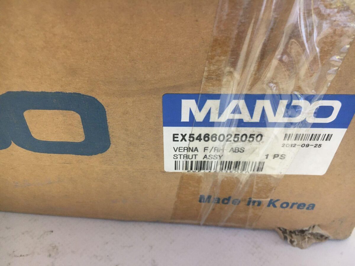 Стойка амортизатора передняя Hyundai Accent (Тагаз), Verna Old (правая) Стойка амортизатора передняя Hyundai Accent (Тагаз), Verna Old (правая)