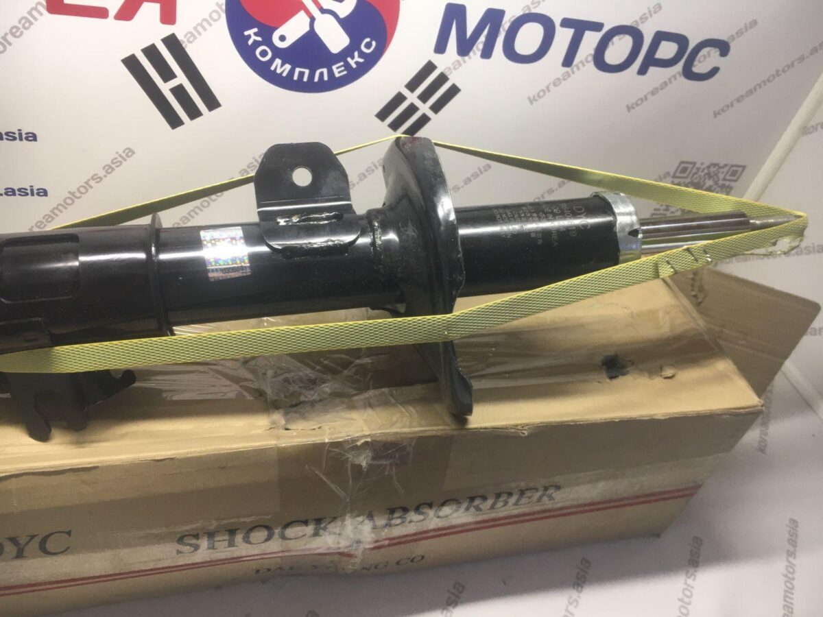 Стойка амортизатора передняя Daewoo Lacetti, Gentra Уз (седан, хэтчбек, левая) Стойка амортизатора передняя Daewoo Lacetti, Gentra Уз (седан, хэтчбек, левая)