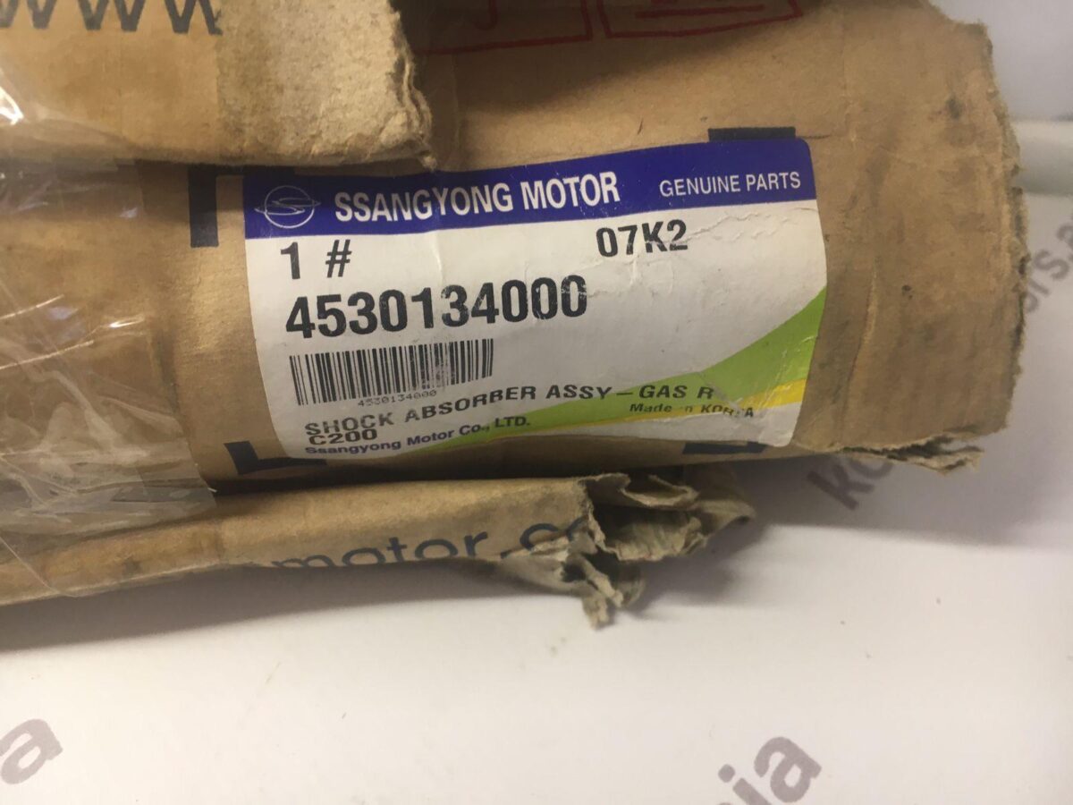 Стойка амортизатора задняя SsangYong Actyon New (4WD) Стойка амортизатора задняя SsangYong Actyon New (4WD)