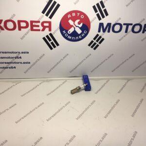 Свеча зажигания (штука) Chevrolet Captiva 2,4 бенз., Leganza 2.0 Dohc Свеча зажигания (штука) Chevrolet Captiva 2,4 бенз., Leganza 2.0 Dohc