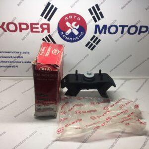 Подушка крепления АКПП Kia Sorento