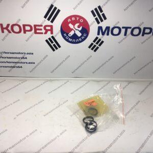 Сальник задней полуоси Kia Bongo III 1TON,1.4TON,4WD -OCT.2006 Frontier (внутренний, ступицы)