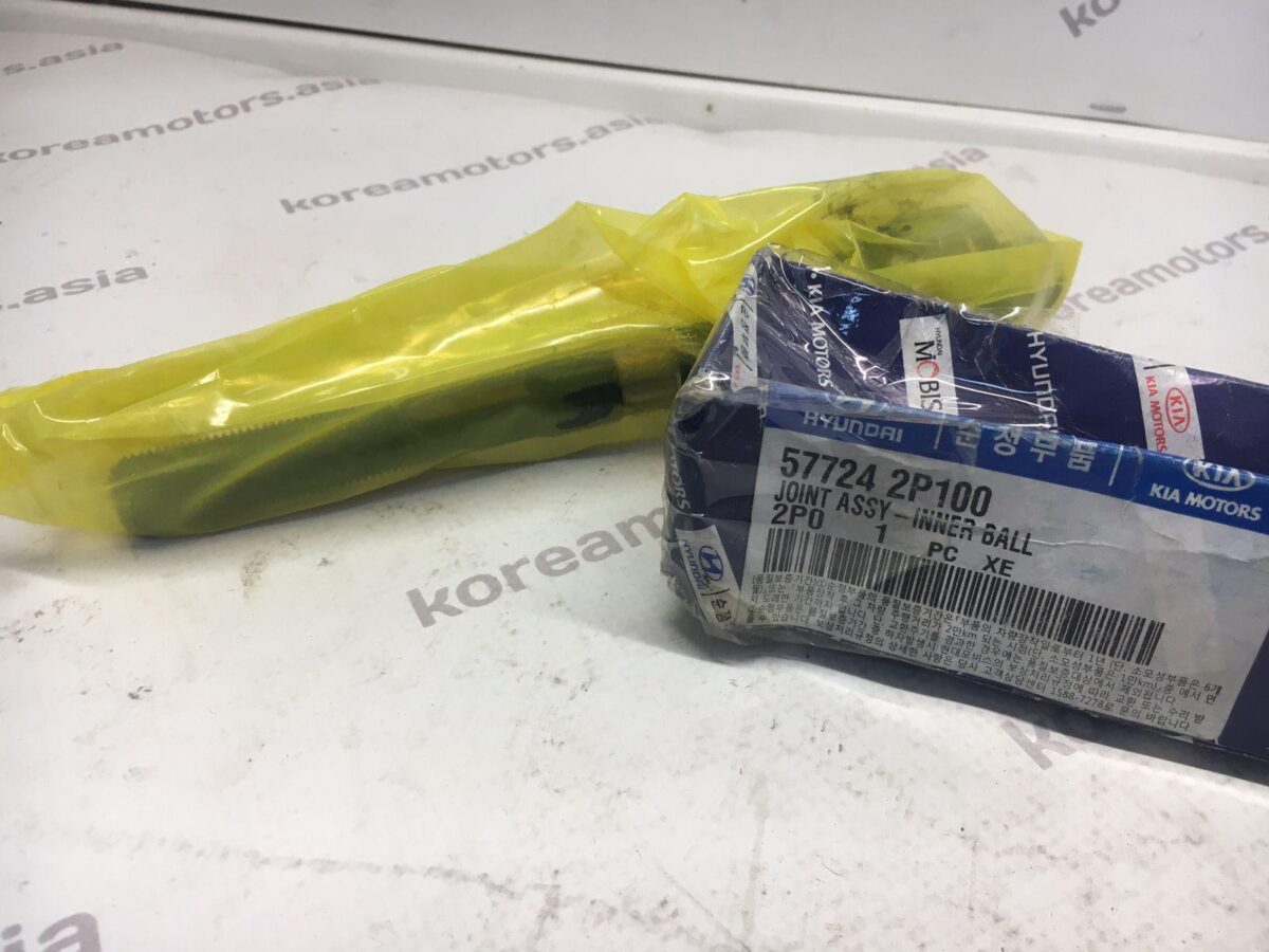 Тяга рулевая Kia Sorento (левая, после 2009 года выпуска) Тяга рулевая Kia Sorento (левая, после 2009 года выпуска)