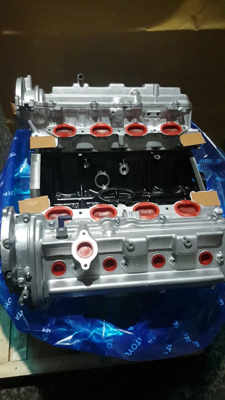 Новый двигатель 2UZ-FE (Toyota Land Cruiser 100 (J100) 1998-2007, Land Cruiser 200 (J200) 2007-2011, Tundra 1 (XK30) 2000-2006, Tundra 2 (XK50) 2006-2009, Sequoia 1 (XK30) 2001-2007, Sequoia 2 (XK60) 2007-2009, 4Runner 4 (N210) 2003-2009 / Lexus GX470 1 (J120) 2002-2009, LX470 2 (J100) 1998-2007) Новый двигатель 2UZ-FE (Toyota Land Cruiser 100 (J100) 1998-2007, Land Cruiser 200 (J200) 2007-2011, Tundra 1 (XK30) 2000-2006, Tundra 2 (XK50) 2006-2009, Sequoia 1 (XK30) 2001-2007, Sequoia 2 (XK60) 2007-2009, 4Runner 4 (N210) 2003-2009 / Lexus GX470 1 (J120) 2002-2009, LX470 2 (J100) 1998-2007)