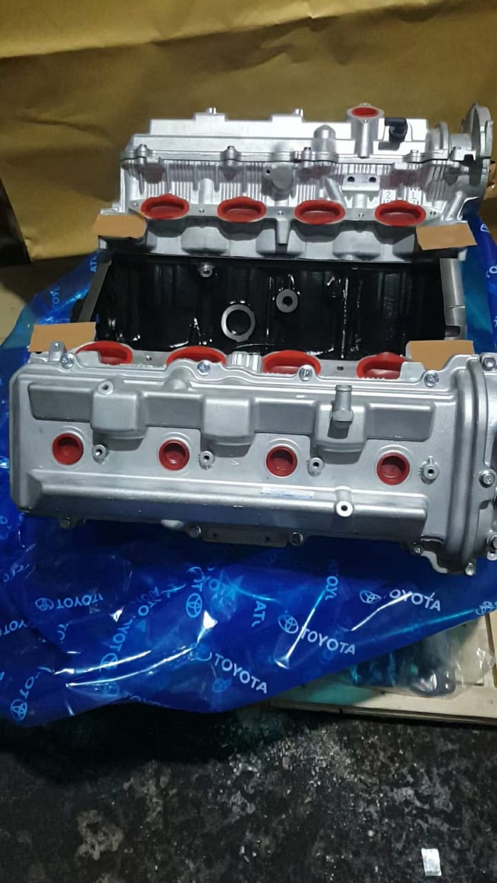 Новый двигатель 2UZ-FE (Toyota Land Cruiser 100 (J100) 1998-2007, Land Cruiser 200 (J200) 2007-2011, Tundra 1 (XK30) 2000-2006, Tundra 2 (XK50) 2006-2009, Sequoia 1 (XK30) 2001-2007, Sequoia 2 (XK60) 2007-2009, 4Runner 4 (N210) 2003-2009 / Lexus GX470 1 (J120) 2002-2009, LX470 2 (J100) 1998-2007) Новый двигатель 2UZ-FE (Toyota Land Cruiser 100 (J100) 1998-2007, Land Cruiser 200 (J200) 2007-2011, Tundra 1 (XK30) 2000-2006, Tundra 2 (XK50) 2006-2009, Sequoia 1 (XK30) 2001-2007, Sequoia 2 (XK60) 2007-2009, 4Runner 4 (N210) 2003-2009 / Lexus GX470 1 (J120) 2002-2009, LX470 2 (J100) 1998-2007)