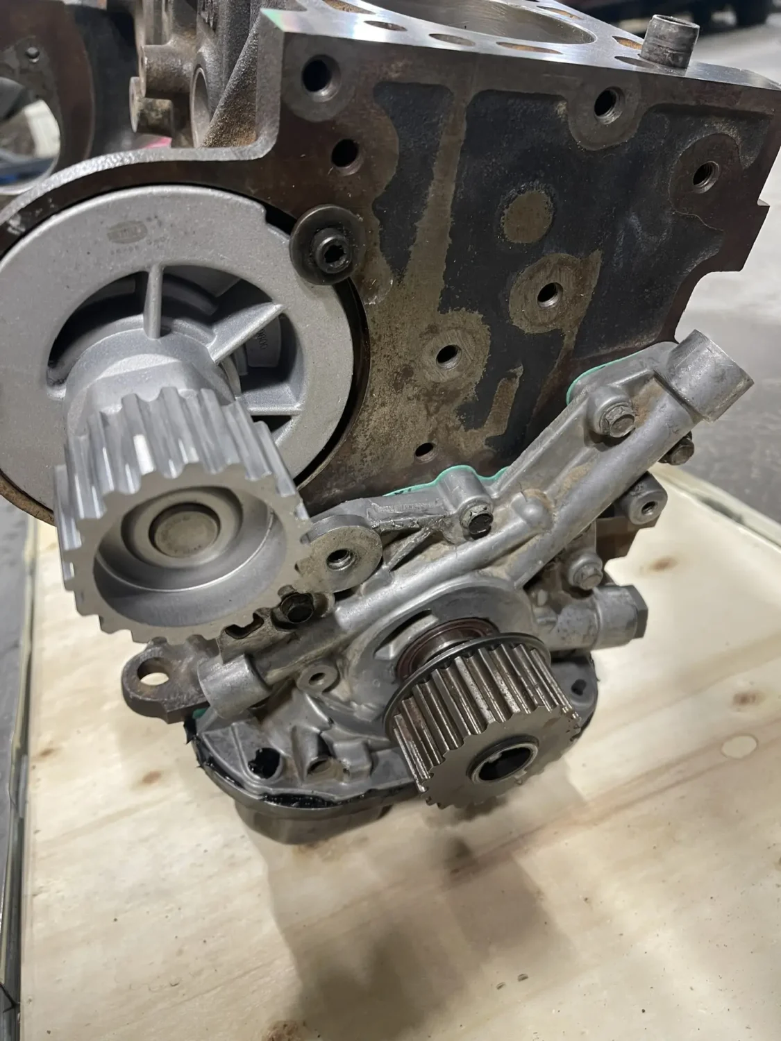 Реставрированный двигатель F14D3 F14D3