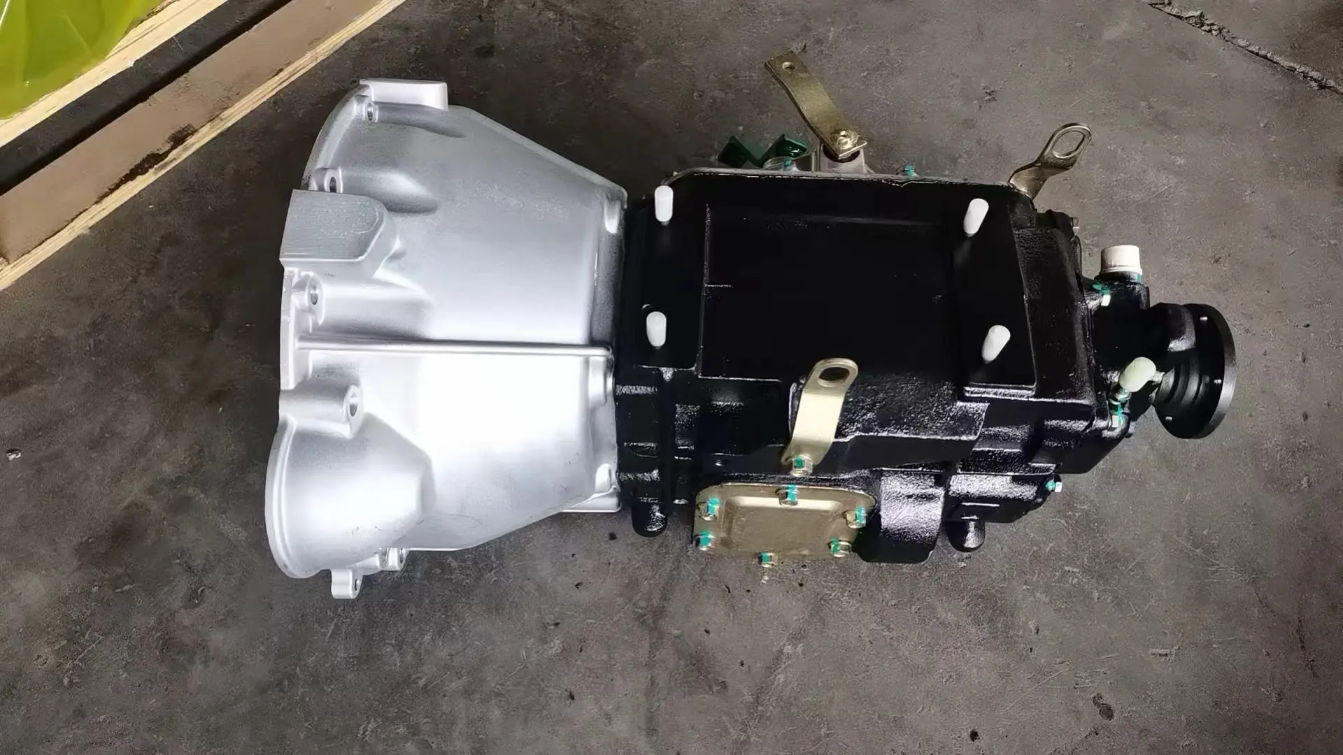 Новая МКПП M/T АБ-333000 (Dongfeng 1030)